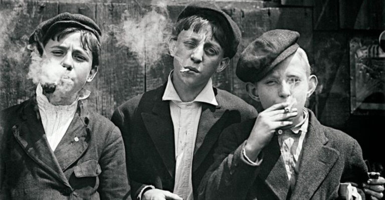 24 Everyday Things from the 1940s That Would Be Unbelievable Today