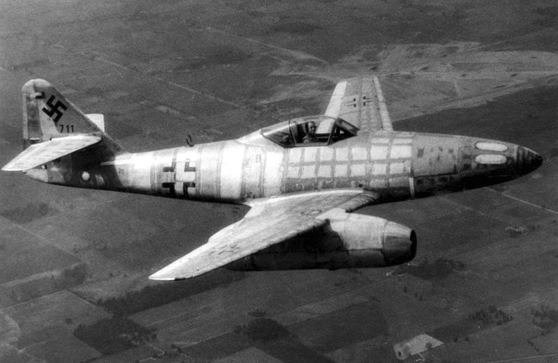 Refusing the Messerschmitt Me 262