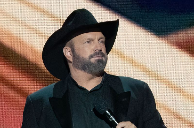 You Move Me – Garth Brooks (1997)