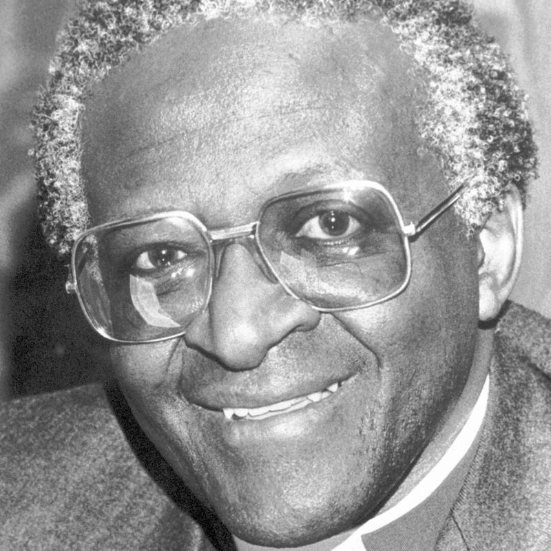 Desmond Tutu (South Africa) – Nobel Peace Prize, 1984