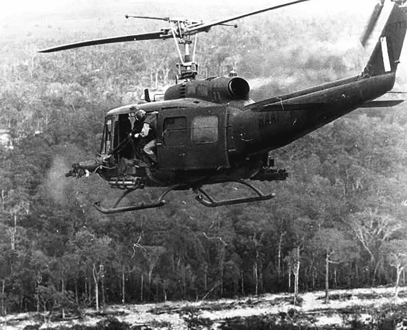 First Australian Unit Deployed with Helicopters