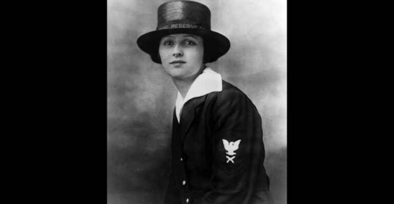 Before Women Could Vote, She Wore the Uniform