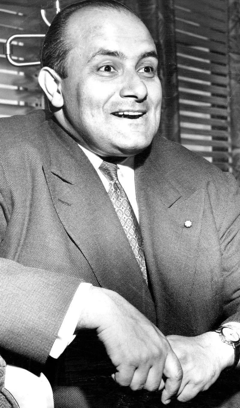 Leonard Warren
