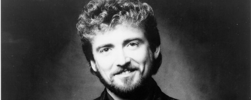 Don’t Close Your Eyes – Keith Whitley (1988)