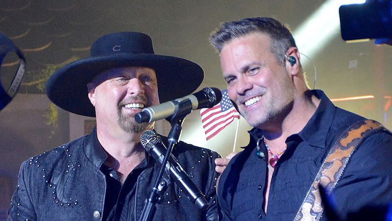 My Town – Montgomery Gentry (2002)