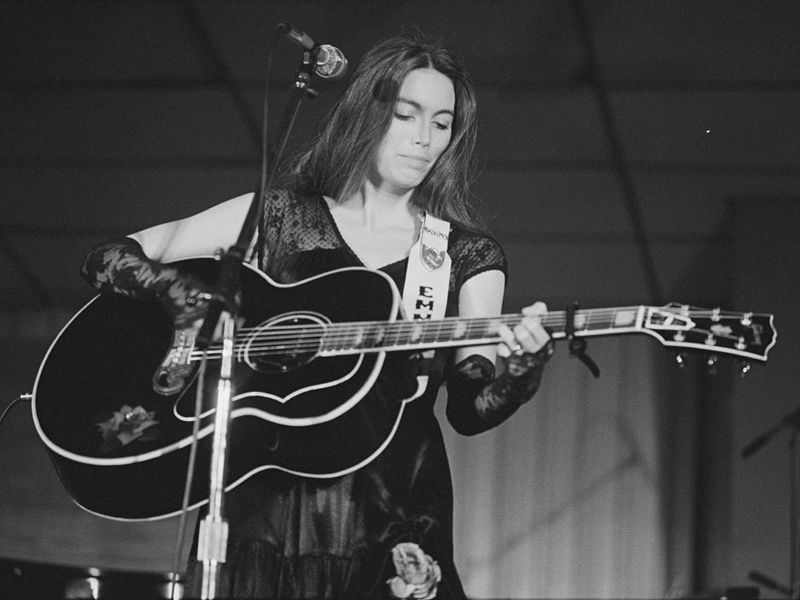 Emmylou Harris – Wrecking Ball (1995)
