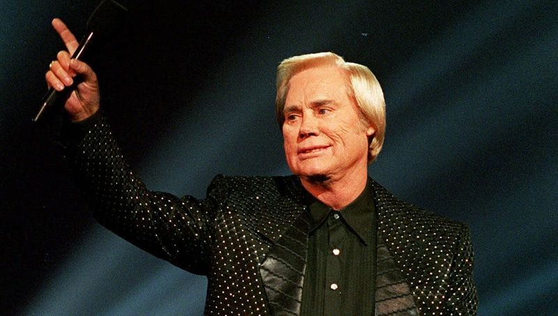 He Stopped Loving Her Today – George Jones (1980)