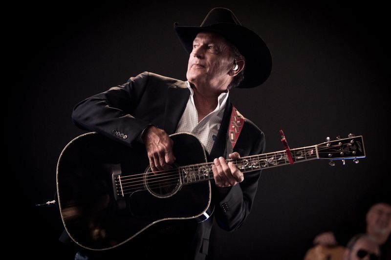 Love Without End, Amen – George Strait (1990)