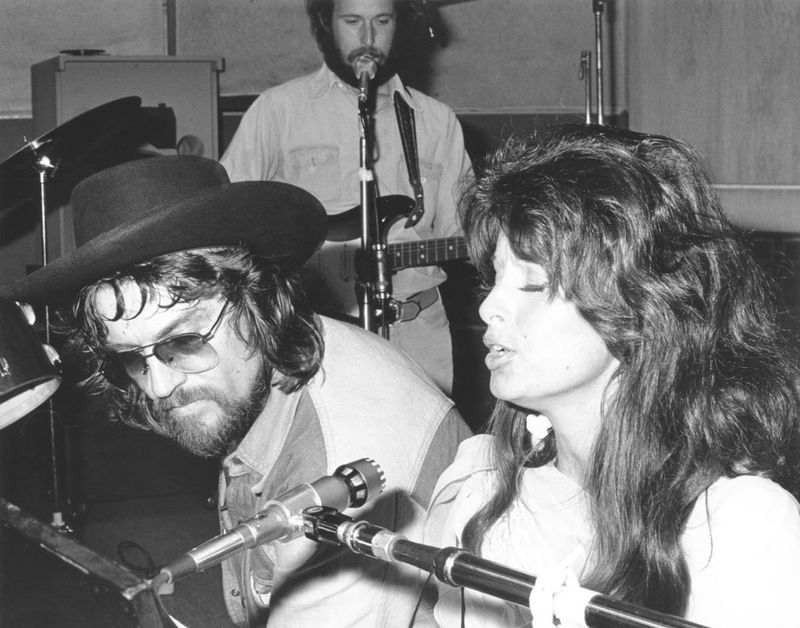 Waylon Jennings – Fighting for Creative Control (’70s)