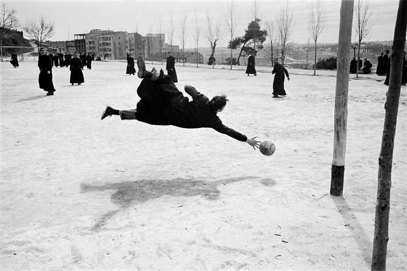 Madrid Seminarians playing football