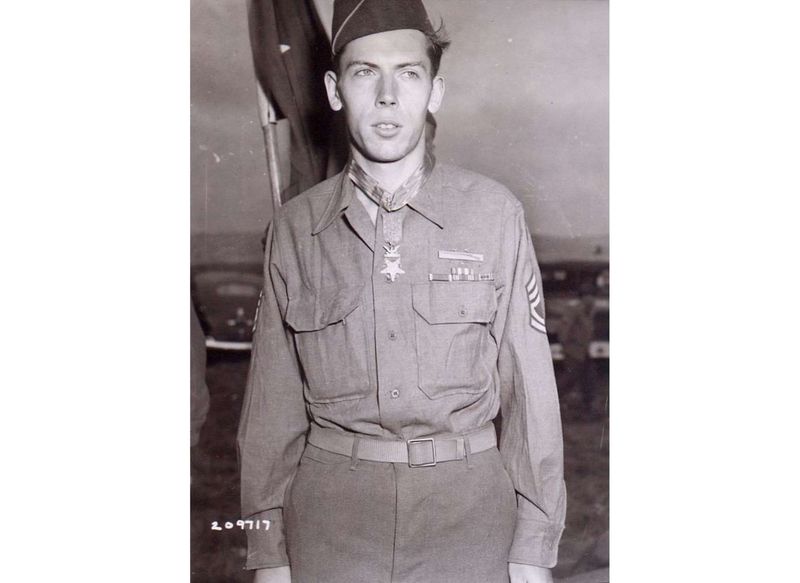 Francis S. Currey (U.S. Army, World War II)