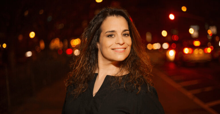 Jessica Kirson: 21 Unfiltered, Loud, and Gut-Busting Jokes