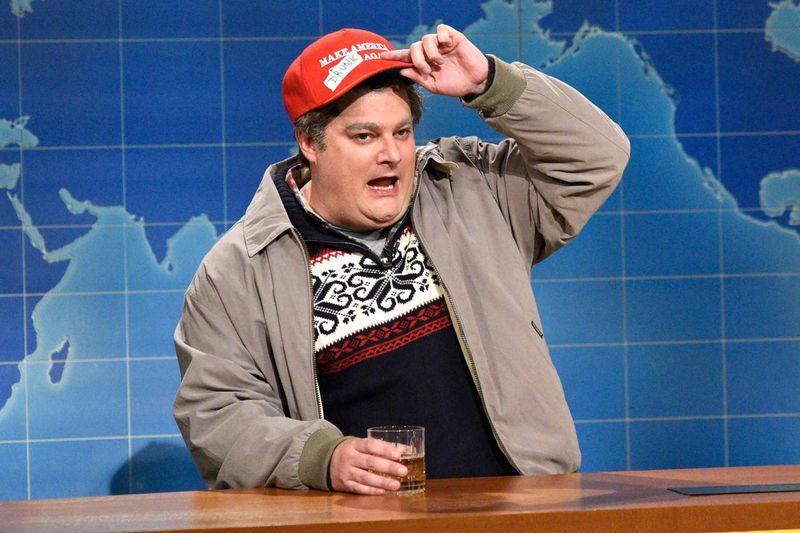 Drunk Uncle (Bobby Moynihan)