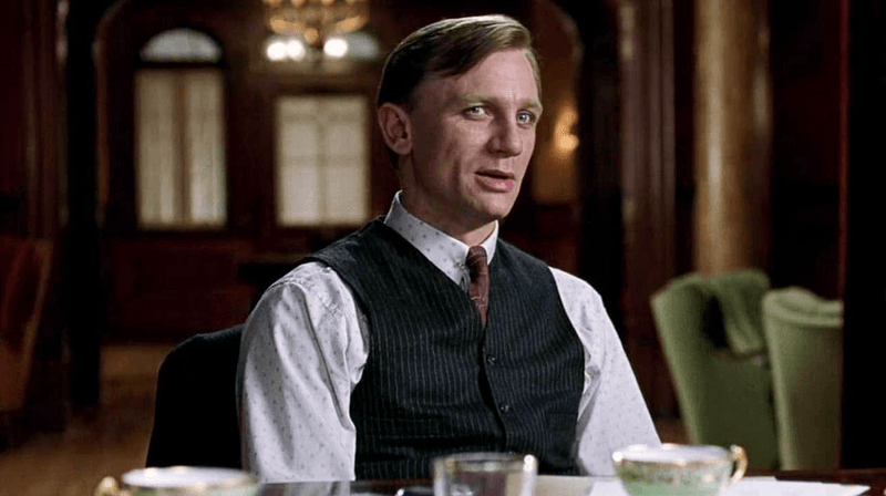 Daniel Craig’s Gritty Edge in “Road to Perdition”