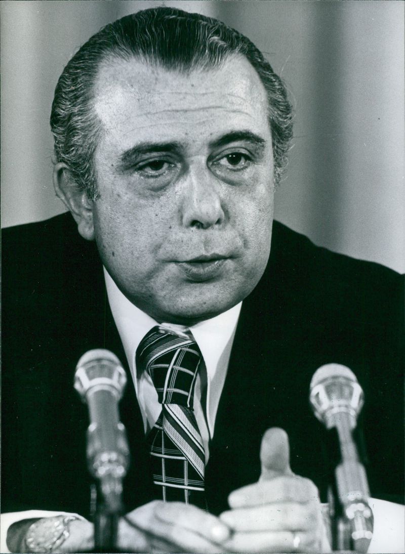 Spyros Kyprianou, Cypriot politician and former President, 2002