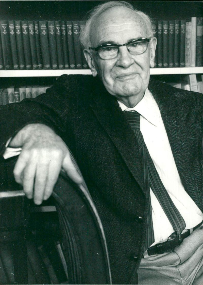 V. S. Pritchett, English short story writer, essayist, and critic, 1997