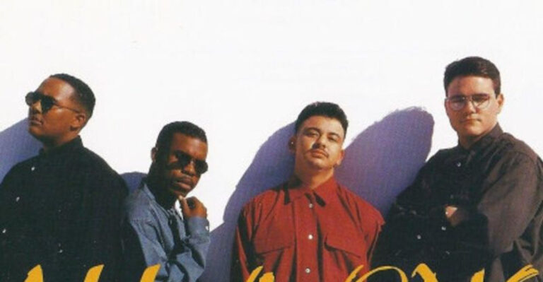 The 20 Biggest Songs of 1994 – A Nostalgic Trip Back to the Hits That Ruled the Year!