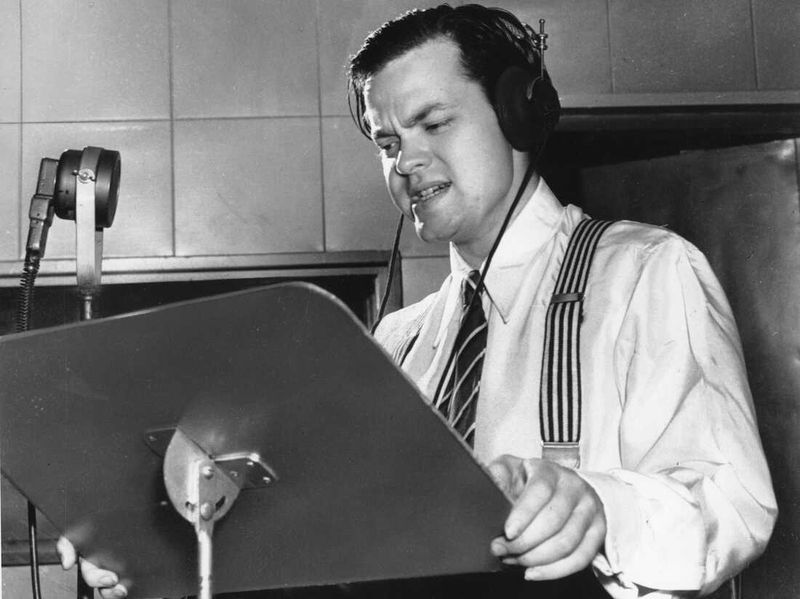 A Radio Broadcast Once Convinced Americans That Aliens Were Attacking