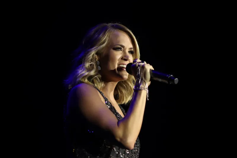 Don’t Forget to Remember Me – Carrie Underwood (2005)