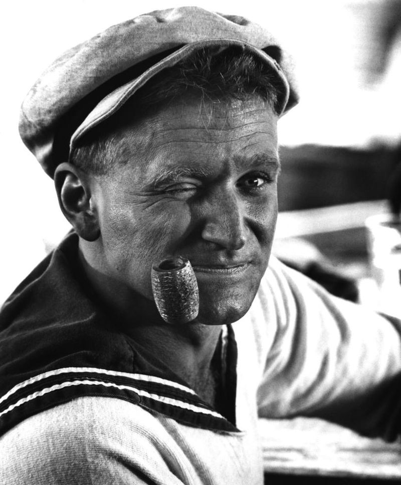 Robin Williams – Uncredited Role in 