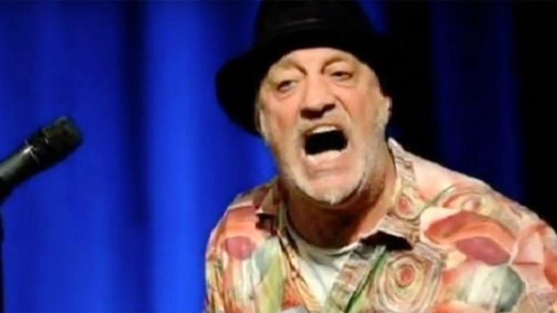 Ian Cognito (Paul Barbieri)