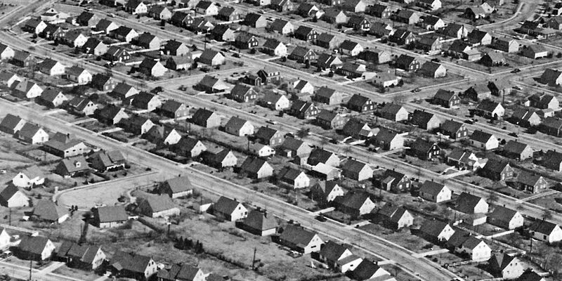 Suburban Boom and Car Culture