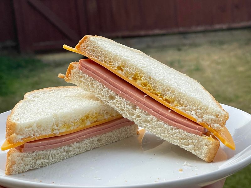 Bologna Sandwich