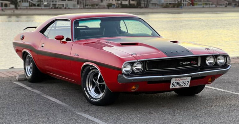 17 Dodge Challenger Beauties from the 70s That Still Dominate the Streets
