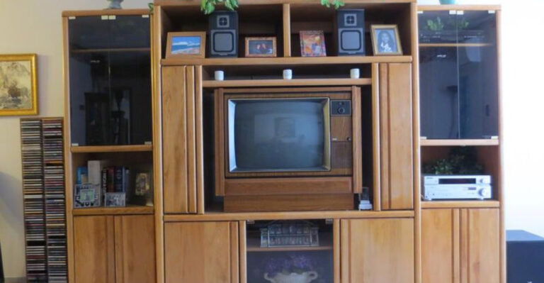 20 Outrageous 80s Home Trends That Prove You’re Officially Vintage