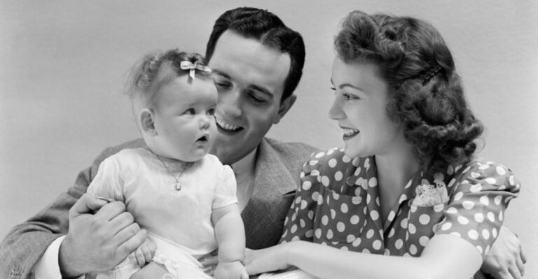 20 Vintage Baby Names From the 1940s Making a Big Comeback