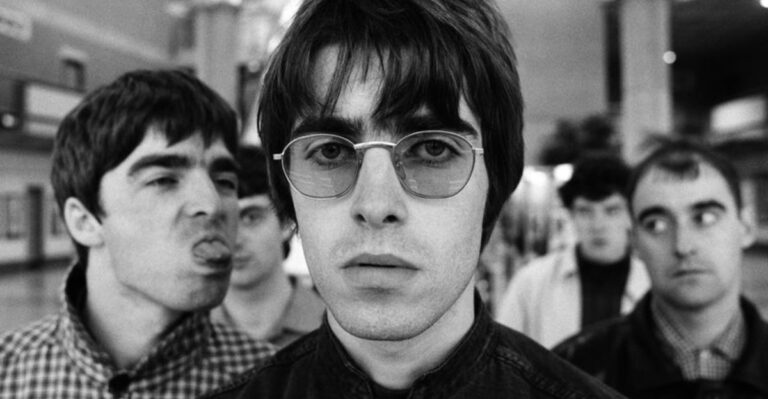 25 Bands That Were Totally Destroyed by Their Own Lead Singer