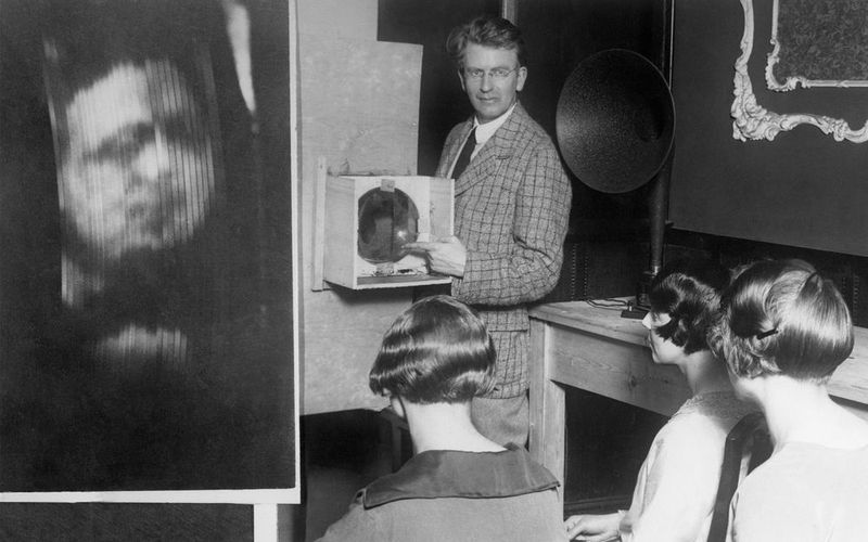 Baird Transmitted the First Live Human Image