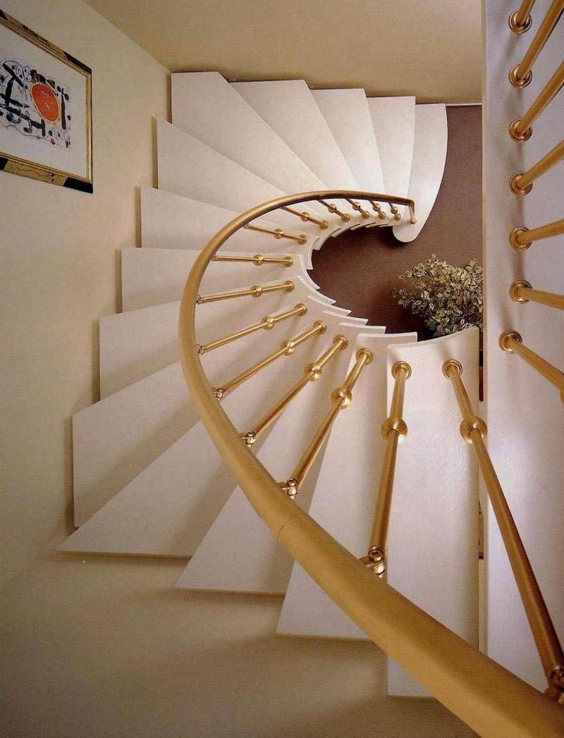Curved Staircases