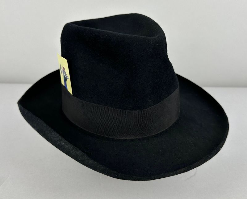 Fedora 🕶️