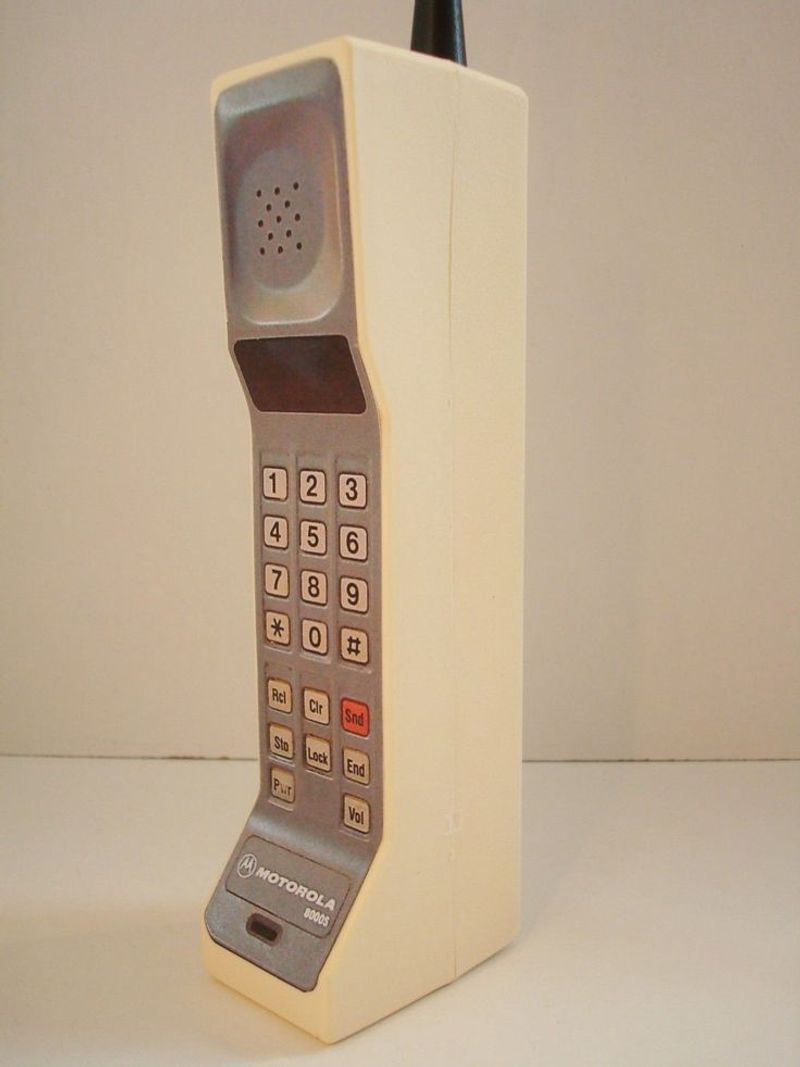 Brick-Style Cell Phones