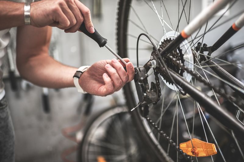 Bicycle Maintenance & Repair