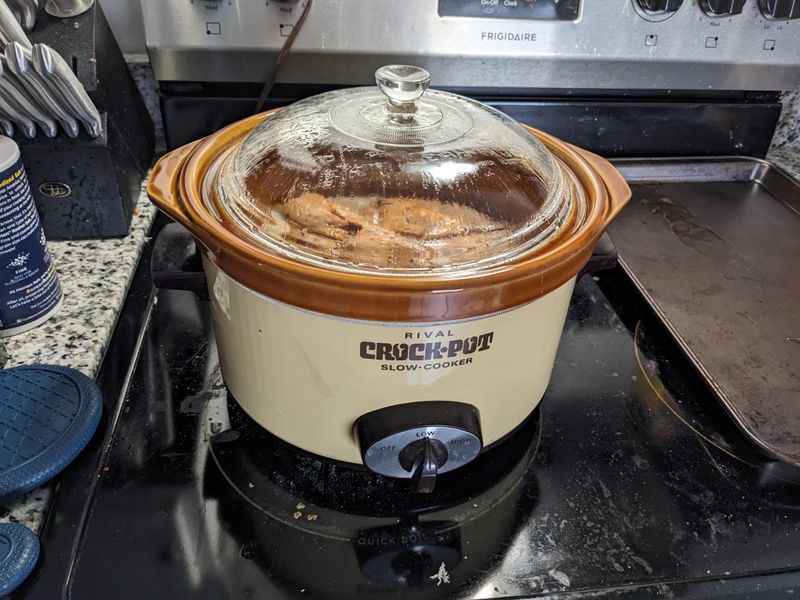 Crock-Pots (Slow Cookers)