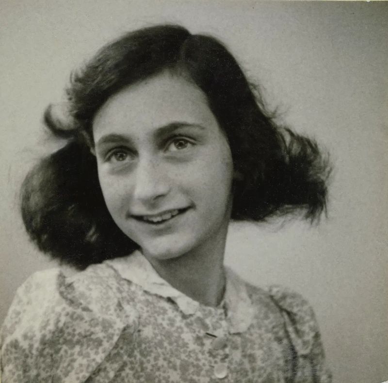 Official Passport Photograph (May 1942)