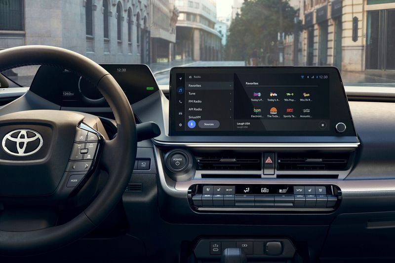 New Cars with Built-In GPS and Bluetooth