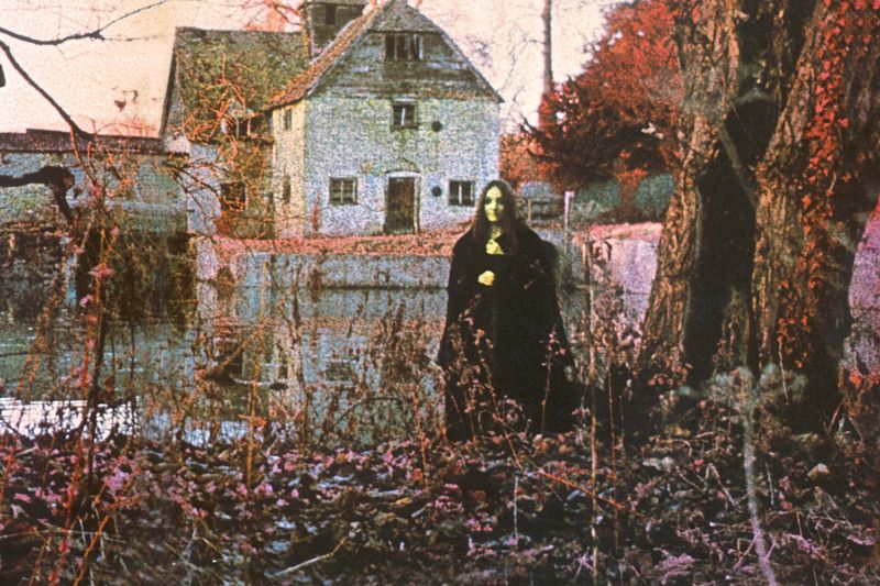 Black Sabbath – Black Sabbath (1970)
