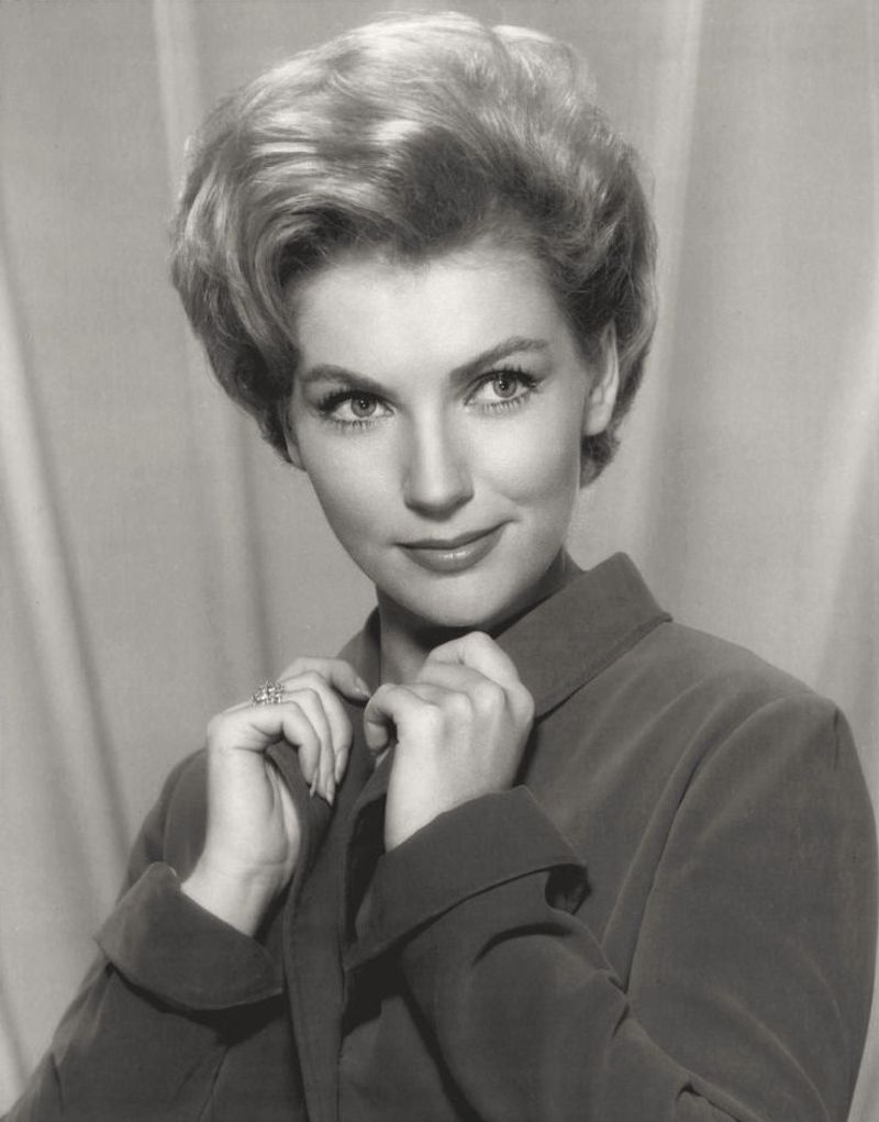 Joan O'Brien (b. 1936)