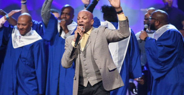 Powerful Praise: 10 Donnie McClurkin Gospel Songs to Strengthen Your Spirit