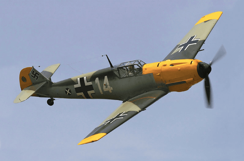 Camouflage Tradeoff in Air Superiority