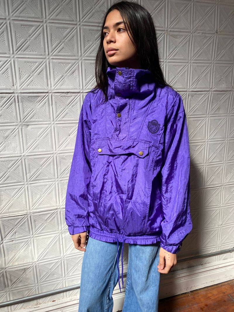 Pullover Windbreakers