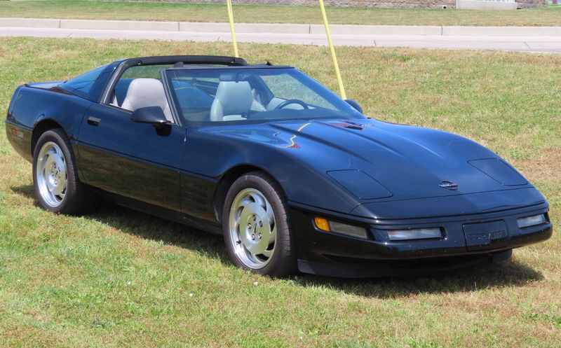 Chevrolet Corvette C4 (1984–96)