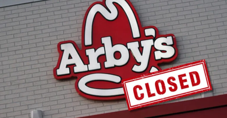 Shocking News: 18 Popular Chains  From The Past Closing Their Doors for Good in 2025