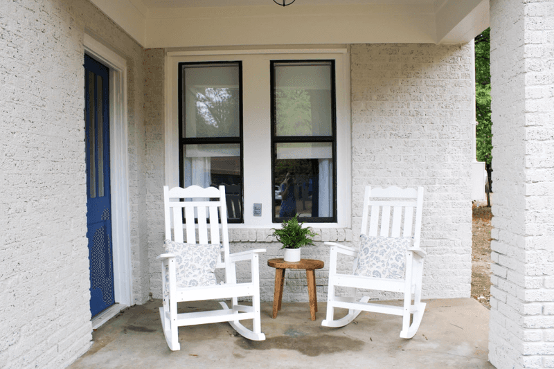 Doorstep-Only Goodnight Kisses