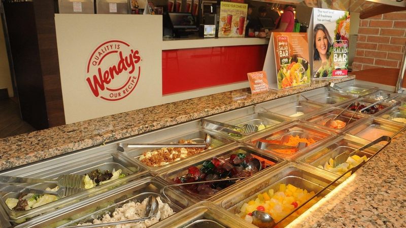 Salad Bars Were Huge in the ‘80s
