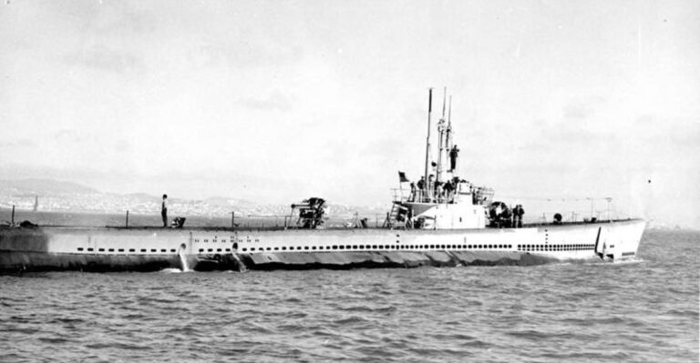 The Sub That Sank a Giant: The Secret Hunt for the Shinano