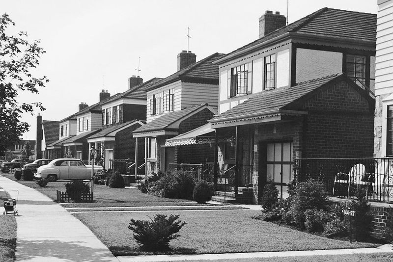 One Income vs. Two-Income Households